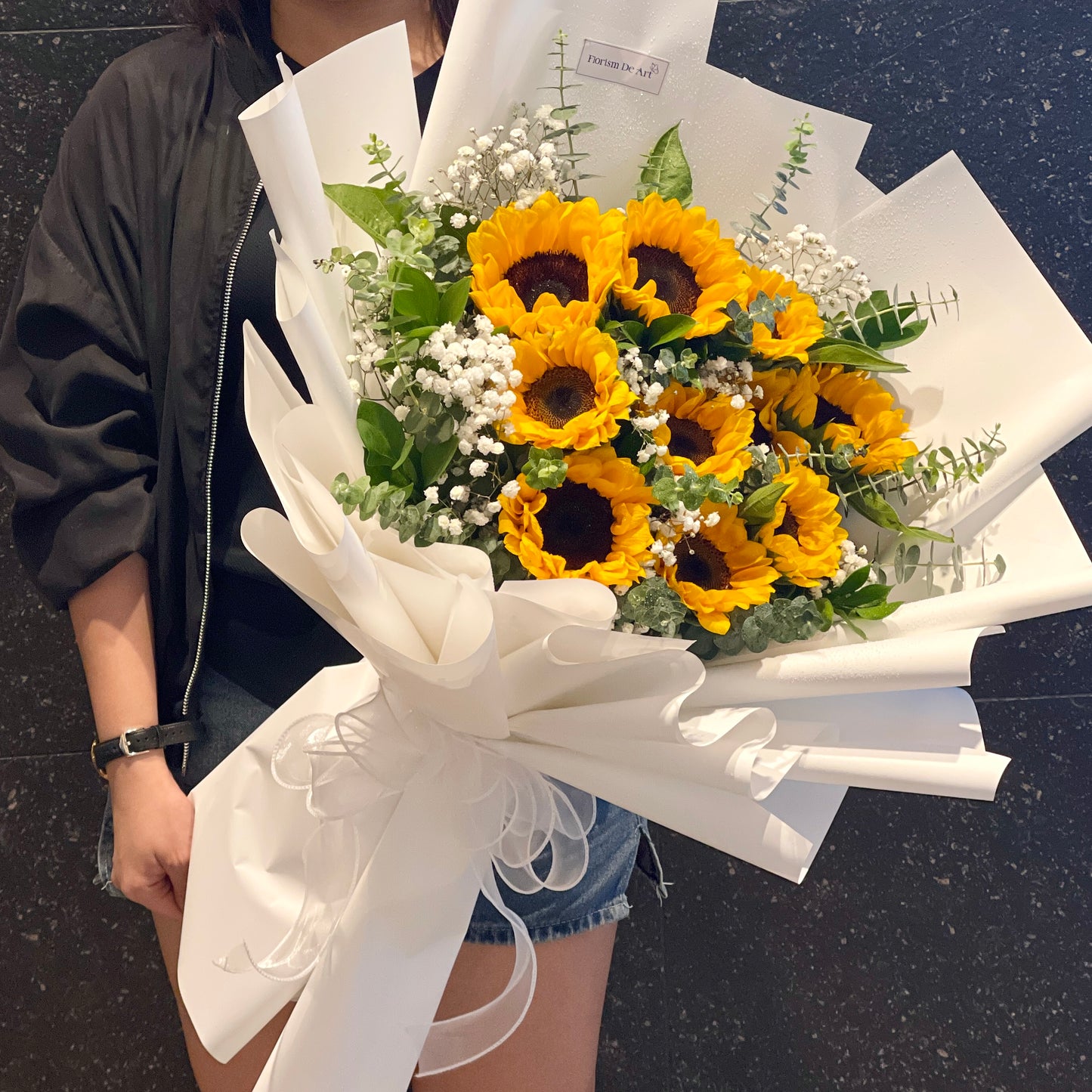 Sunshine Courage | Hand Bouquet