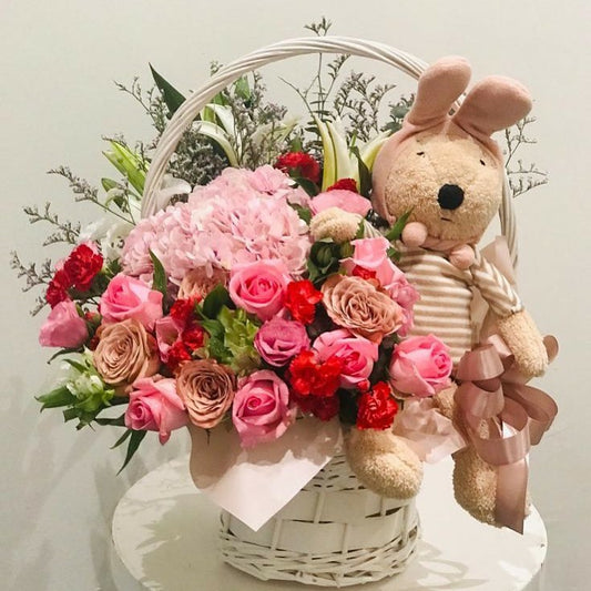 Lily & Roses | Flower Basket