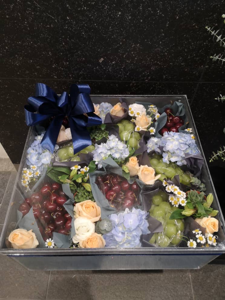 Premium Flower and Fruit Basket | Combo Set