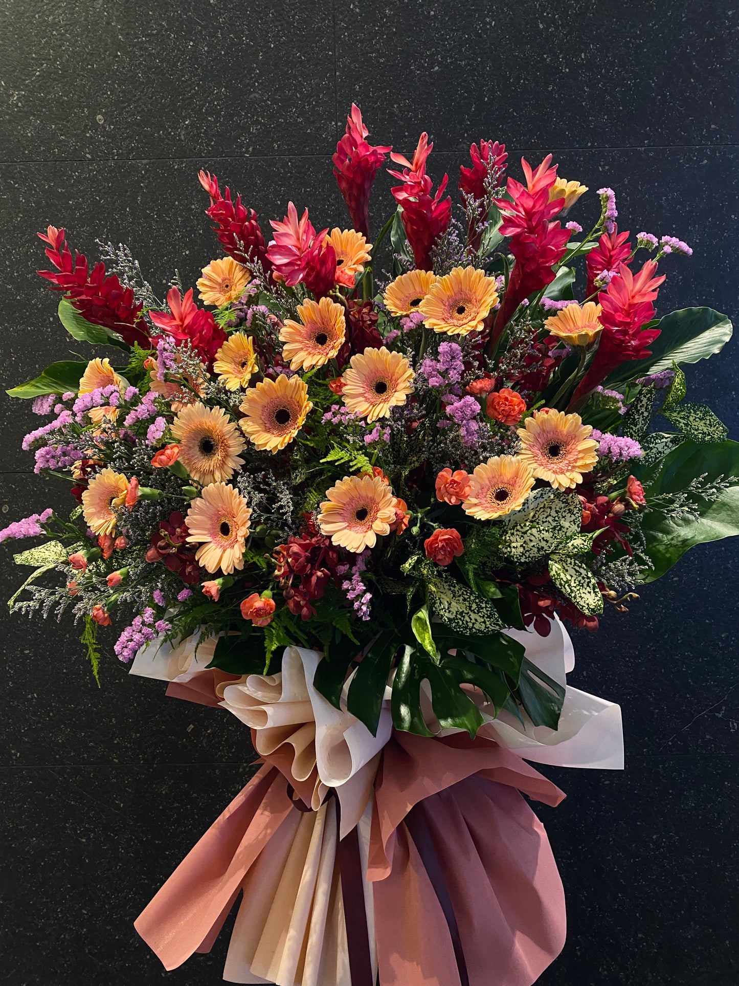 Grand Opening W3820 | Flower Stand