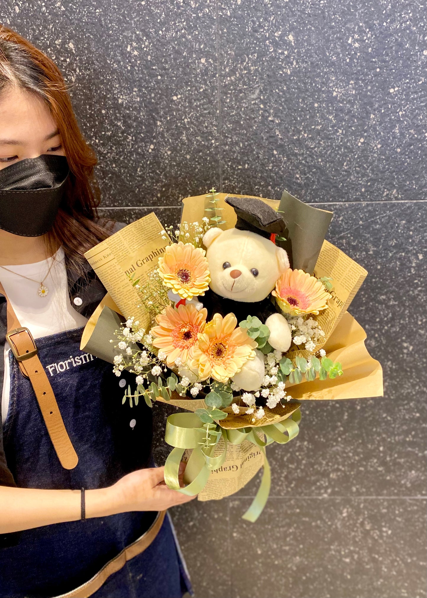 Graduation Gerbeara | Flower Bouquet