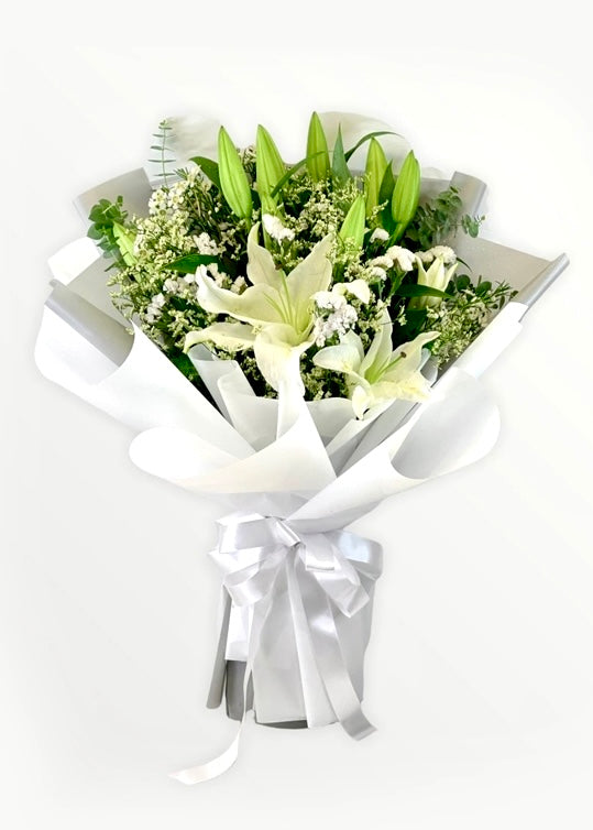 Lily Porcelain | Hand Bouquet