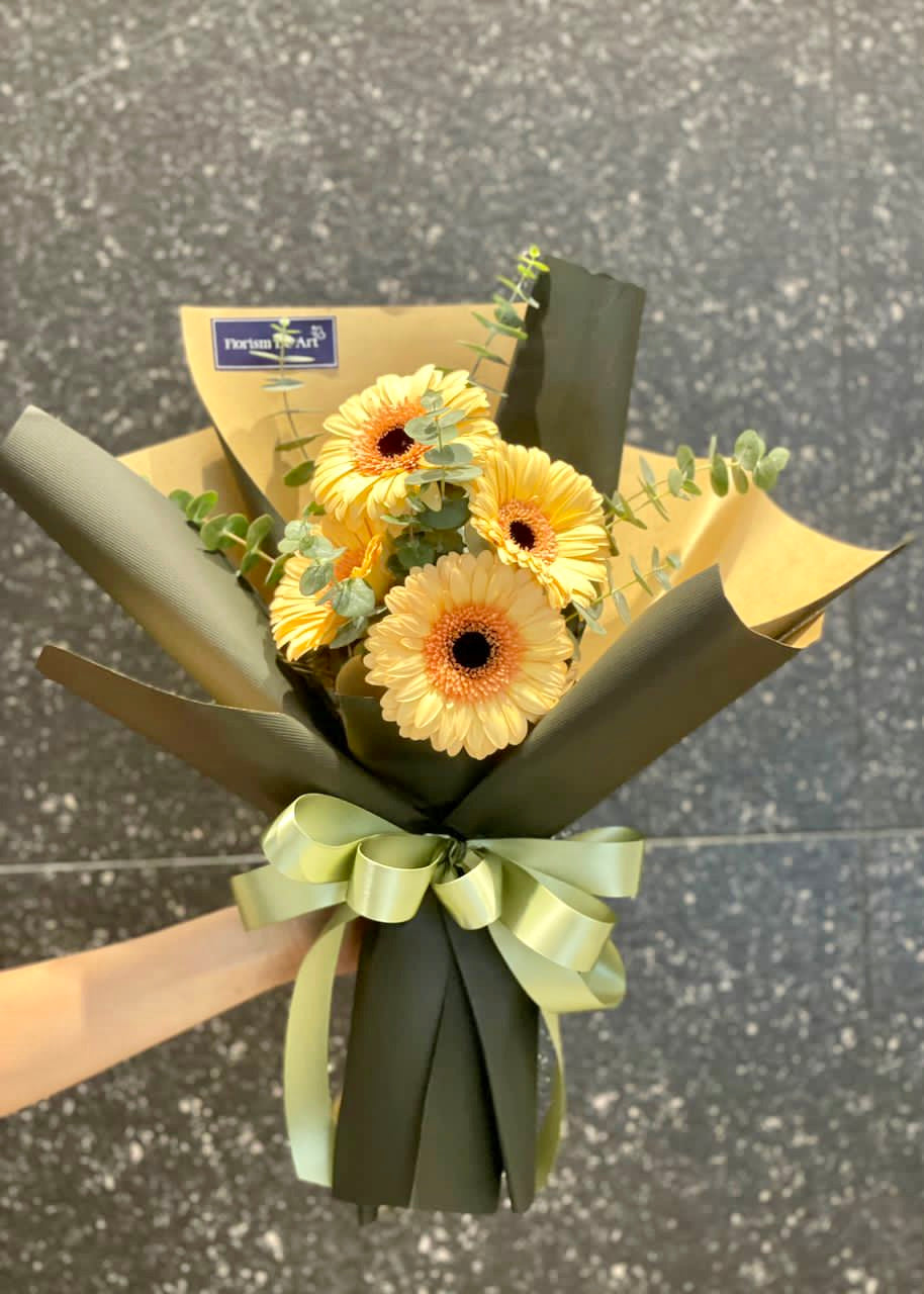 Gerbera Flower Bouquet | Mini Flower Bouquet