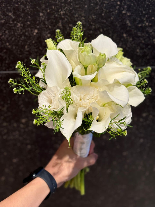 Pure Elegance | Bridal Bouquet