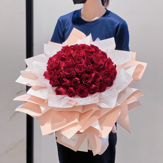 Valens Roses | Flower Bouquet