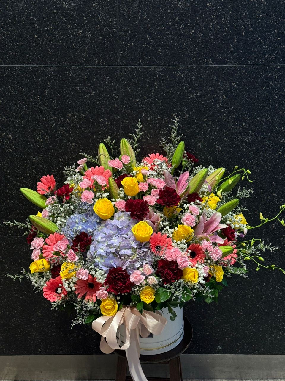 Sunset Garden Elegance | FLOWERS BOX