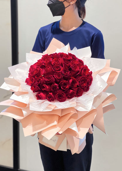 Valens Roses | Flower Bouquet