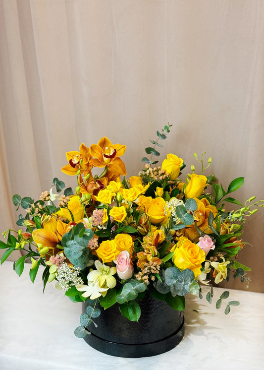 Meldina Golden Flower Box | Raya Collection 2024