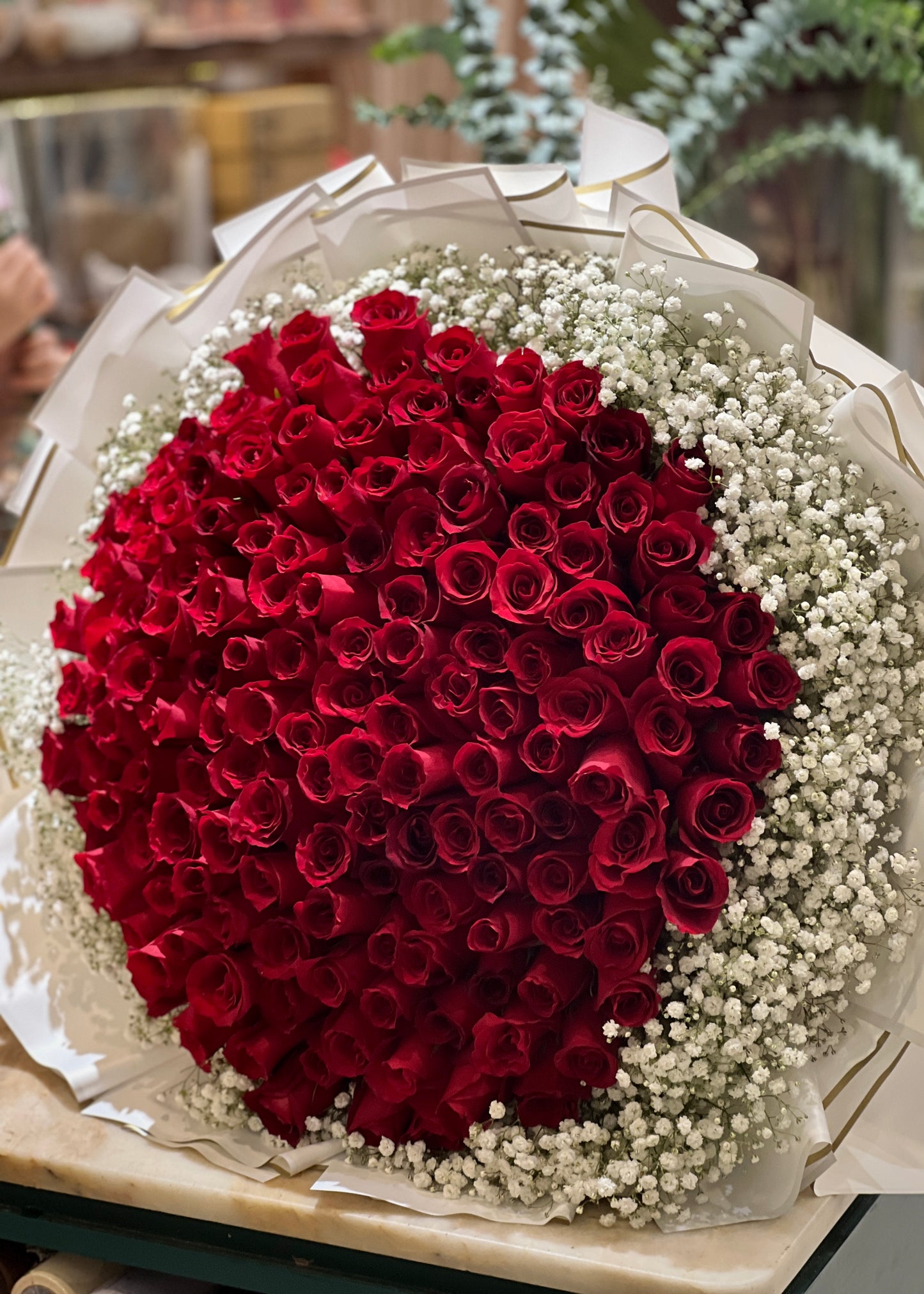Red Hearts | 150 Red Rose Bouquet