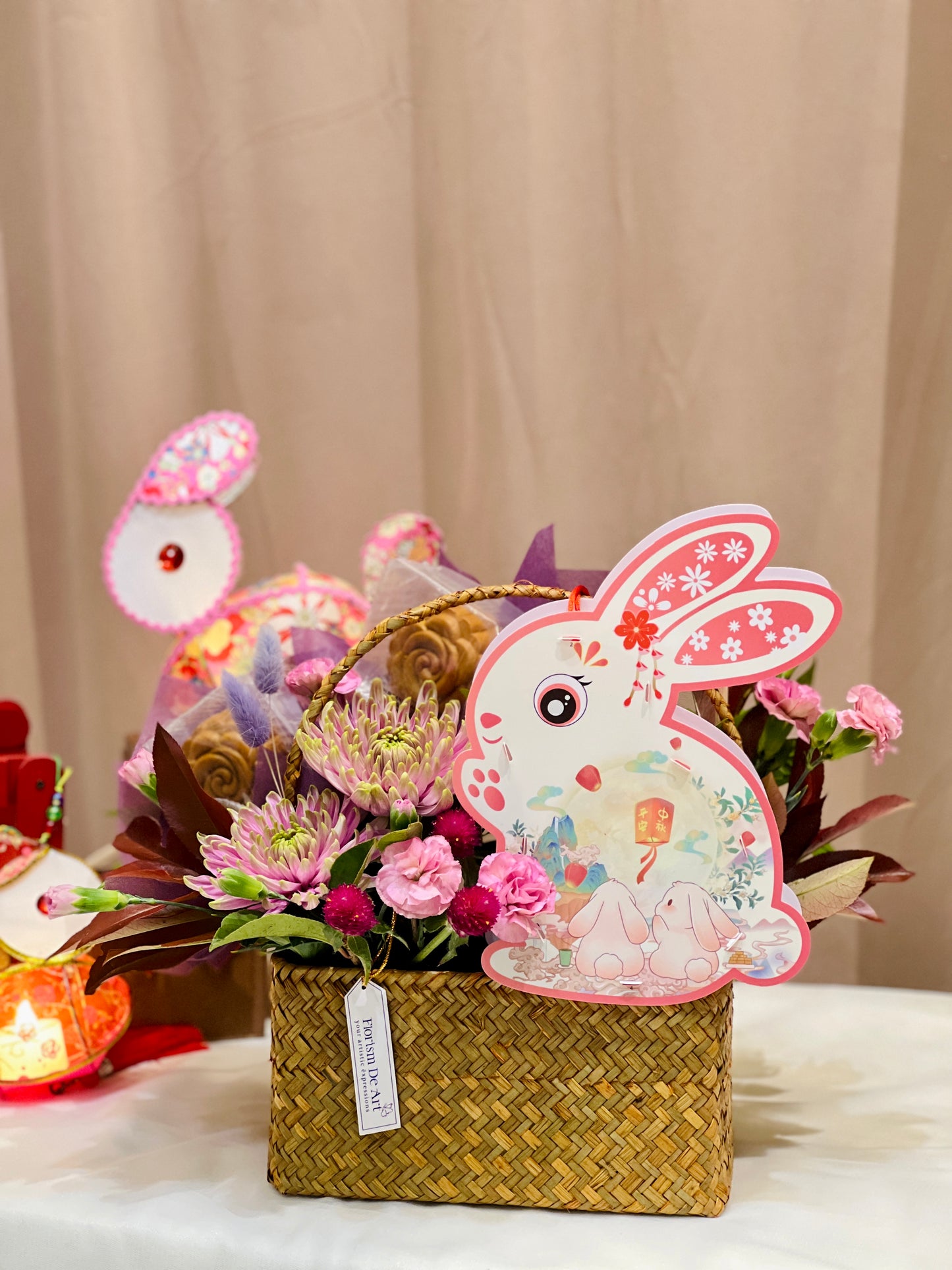 Lunar Blossom Basket | Mooncake Flower Set
