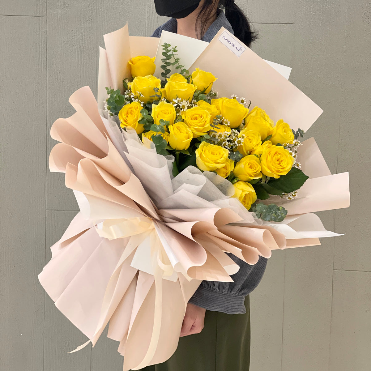 Lemon Roses Yumi's Lemon Roses | Flower Bouquet – FlorismDeArt | Luxury Florist ...