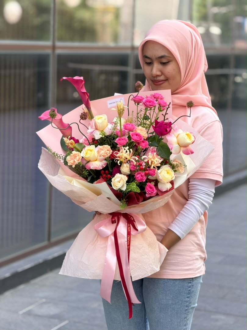 Garden Grace | Flowers Bouquet