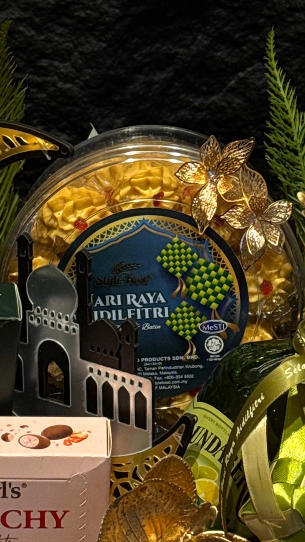 Golden Raya Blessings Hamper