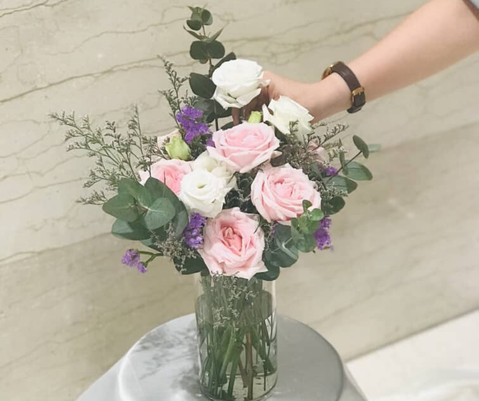 Light Pink Roses | Vase Flower