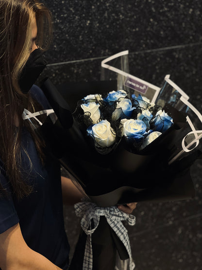 Deep Blue White Roses | Hand Bouquet