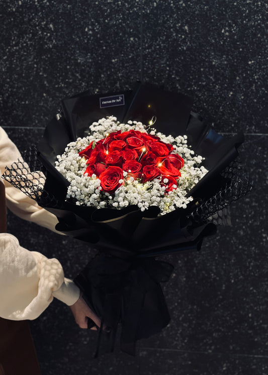 Stygian Scarlet | Flower Bouquet