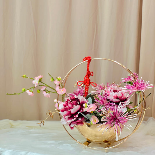 Blossoming Opulence Ring Centrepiece