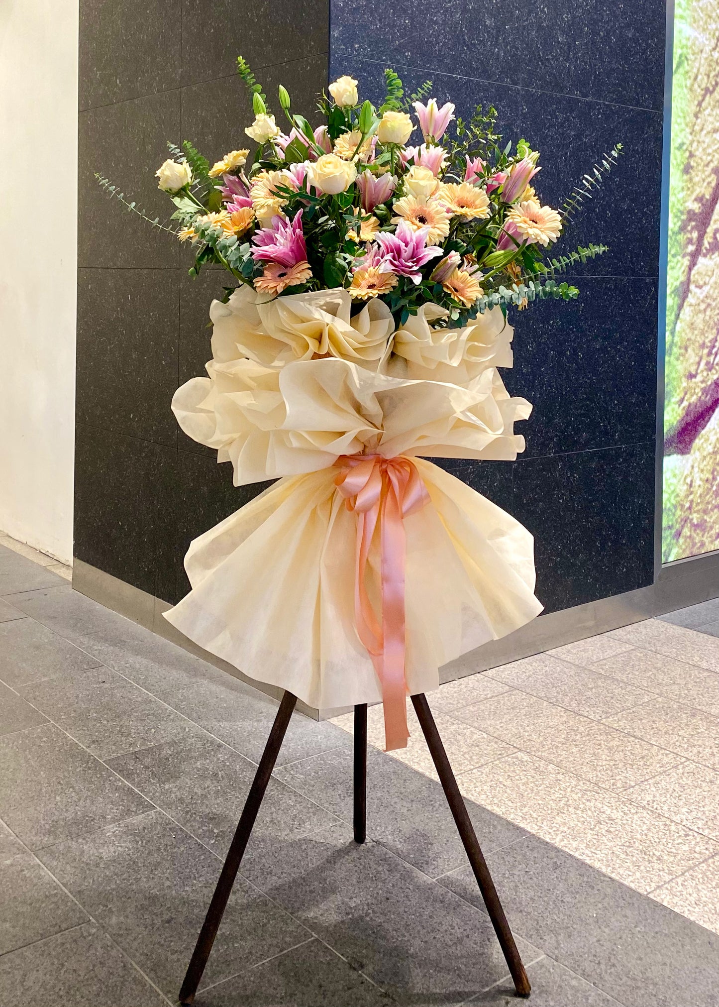 Grand Opening W3809 | Flower Stand