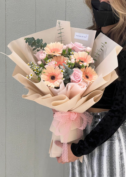 Isabella Pastel Bouquet | Flower Bouquet