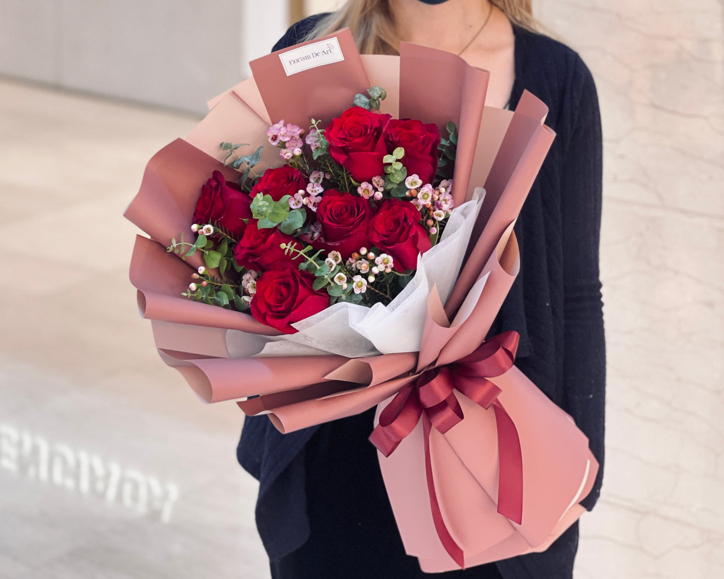 Red Lucy | Hand Bouquet