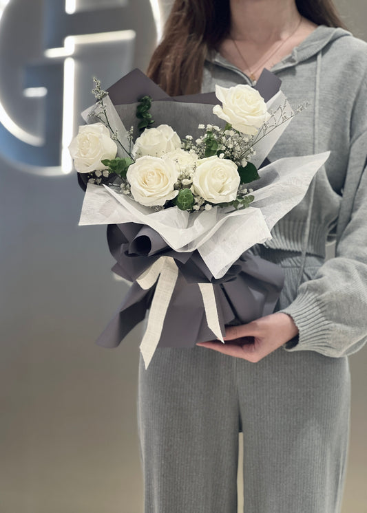 Grey Stone Korean Bouquet | Hand Bouquet