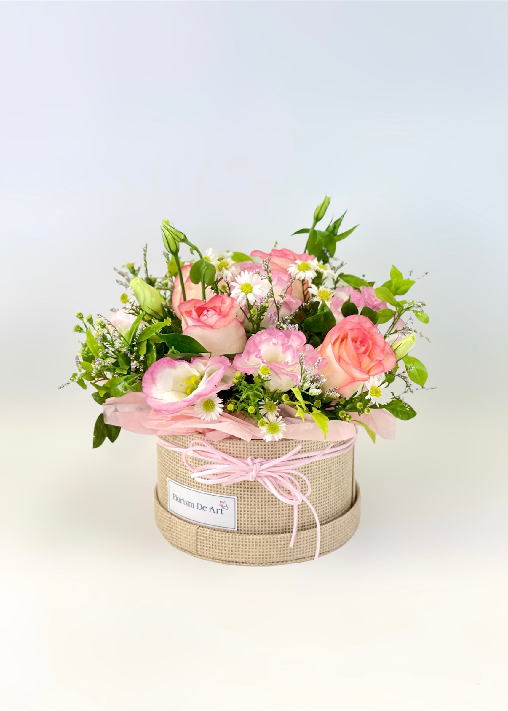 Small Box of Affection | Flower Box – FlorismDeArt | Luxury Florist ...