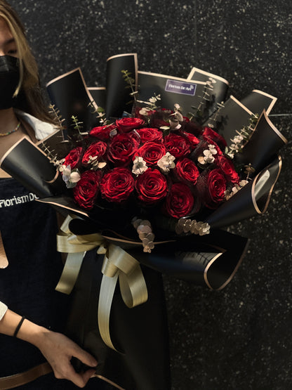 Signature Red Roses | Flower Bouquet