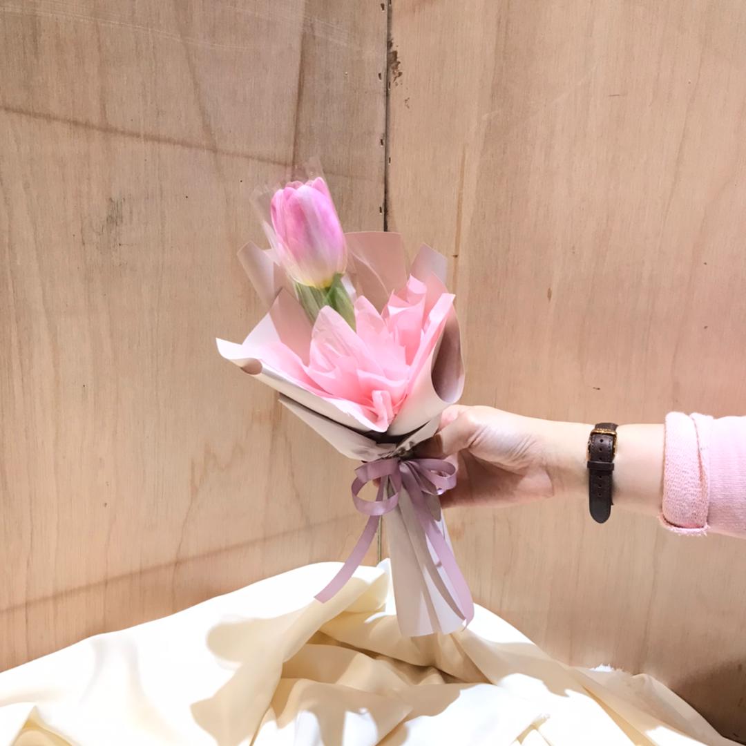 Pink Tulip | Hand Bouquet