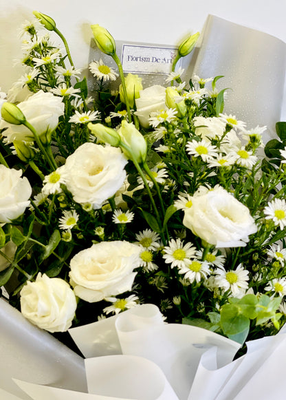 White Eustoma | Flower Bouquet